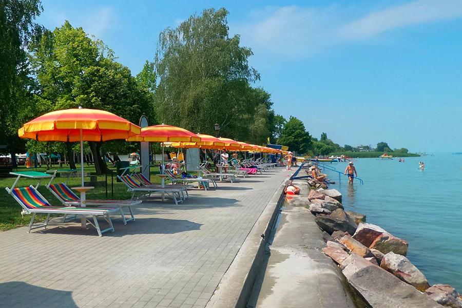 Harmony Boutique Villa Siófok Exteriér fotografie